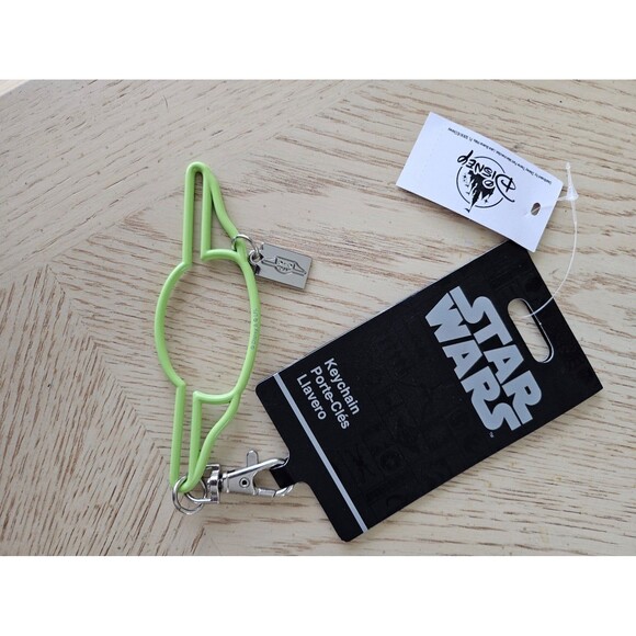 Yoda keychain - Picture 2 of 2